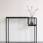 Table d'entrée en fer