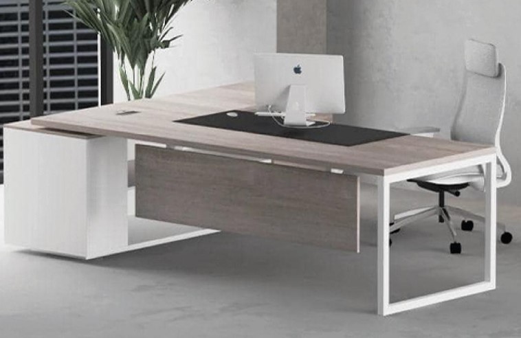 BUREAU MOON